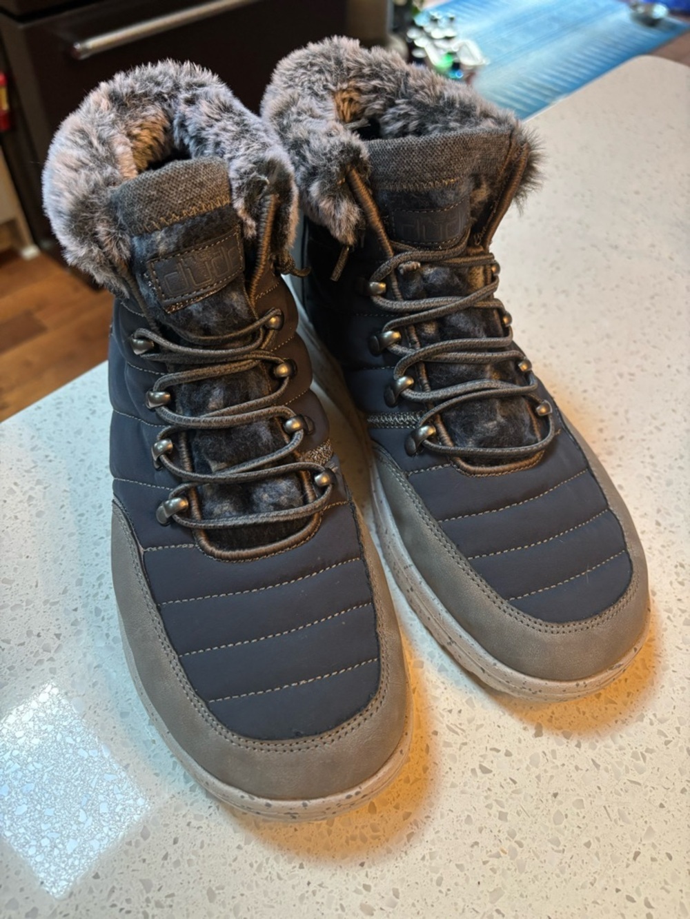 Hey Dude Brandy Women's Winter Boots Grey Size 9 Faux Fur Lined